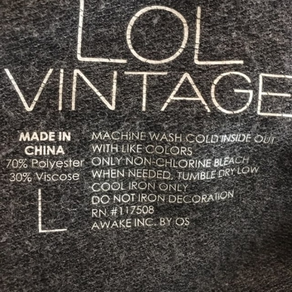 3/$15 Long Sleeve Elephant LOL Vintage Sweatshirt - Picture 5 of 5